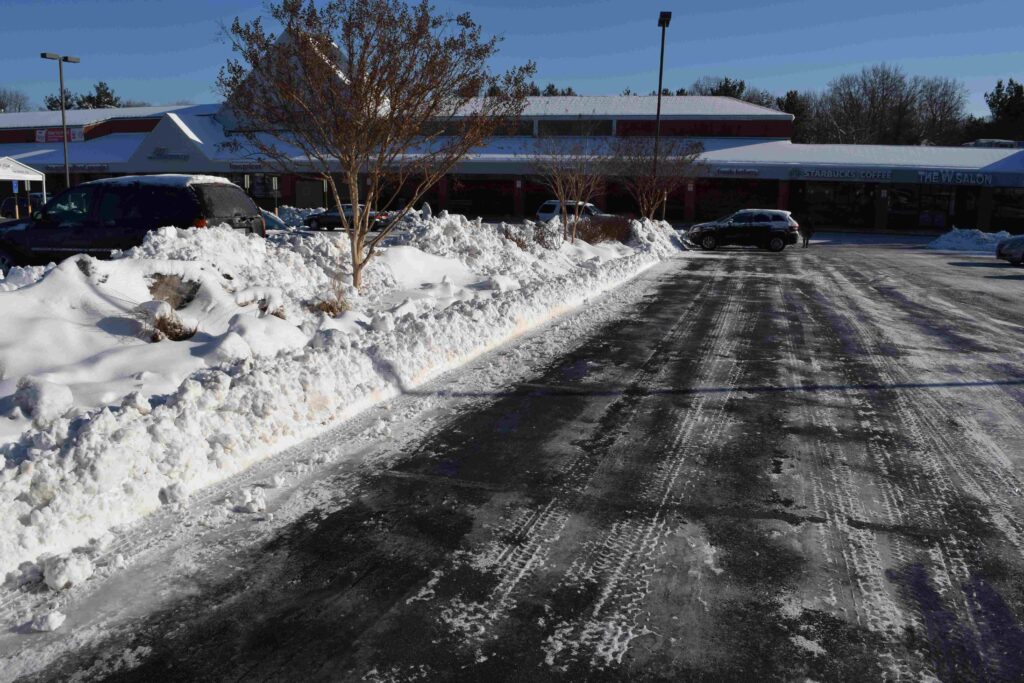 Snow plowing for the Daventry community